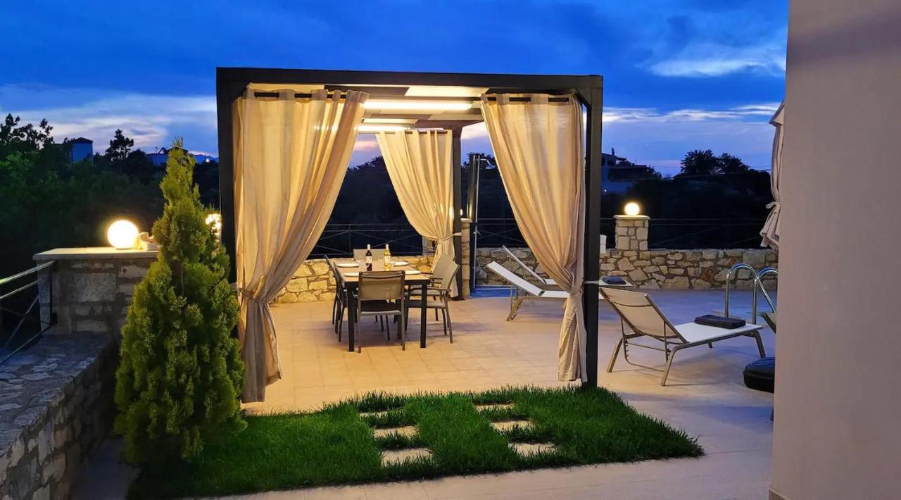 Natural View Villa With Private Pool Skouloúfia エクステリア 写真